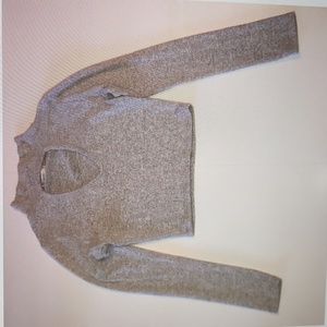Long sleeve keyhole turtleneck S
